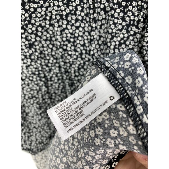 Wild Fable Women's Size Small Micro Floral Print Black White A -Line NWT - Picture 5 of 6